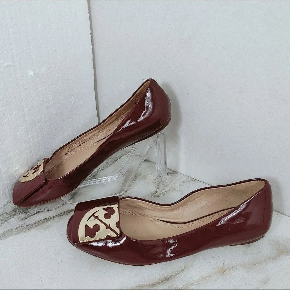 Tory Burch Burgundy Patent Leather Gold Tone Embellished Ballet Flats, Sz 5